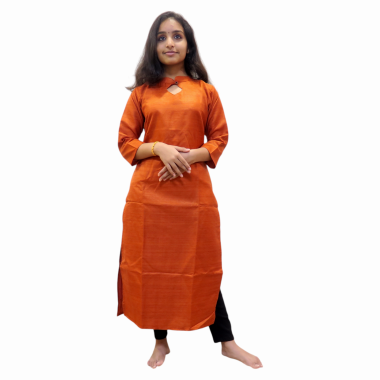 Collar neck slitted top in jute silk material - Orange