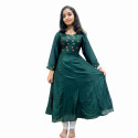 Feeding kurthi in Vijithra silk