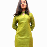 Collar neck slitted top in jute silk material - Green