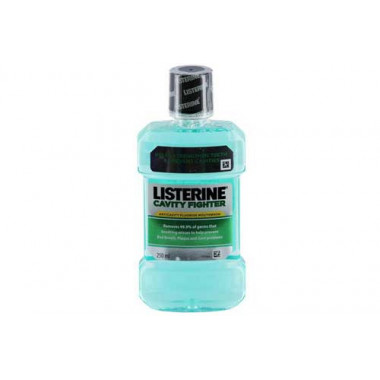 Listerine Mouthwash Cavity Fighter