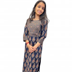 Slitted cotton kurthi with mirror detailing